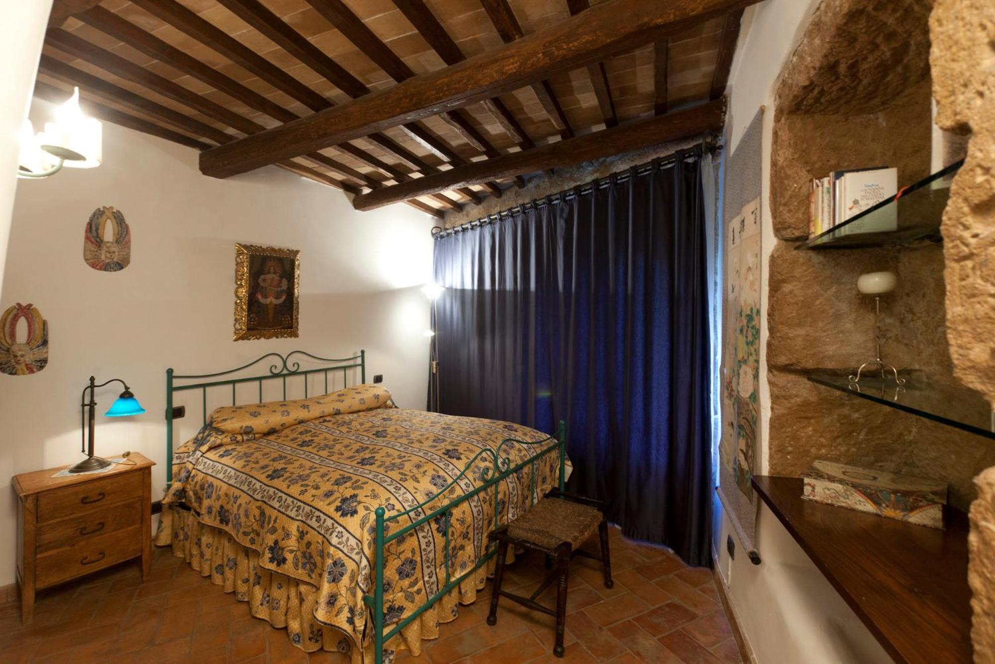 Affittacamere La Casa Degli Archi 2*